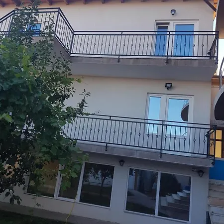 Vila Porto Costineşti
